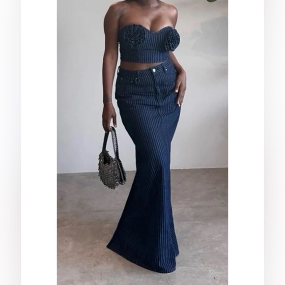 Denim Skirt Set - Picture 2 of 3